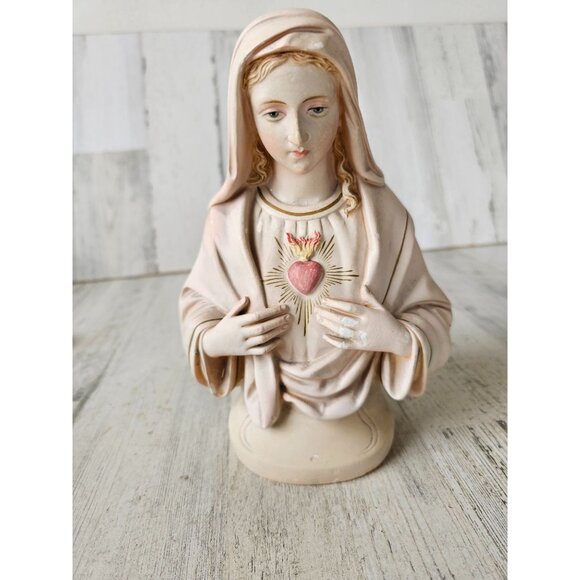 S.h. vintage Virgin Mary chalkware heart bust religious statue figurine - Picture 1 of 10